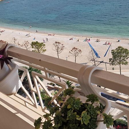 Beachfront Apartment Sarandë エクステリア 写真