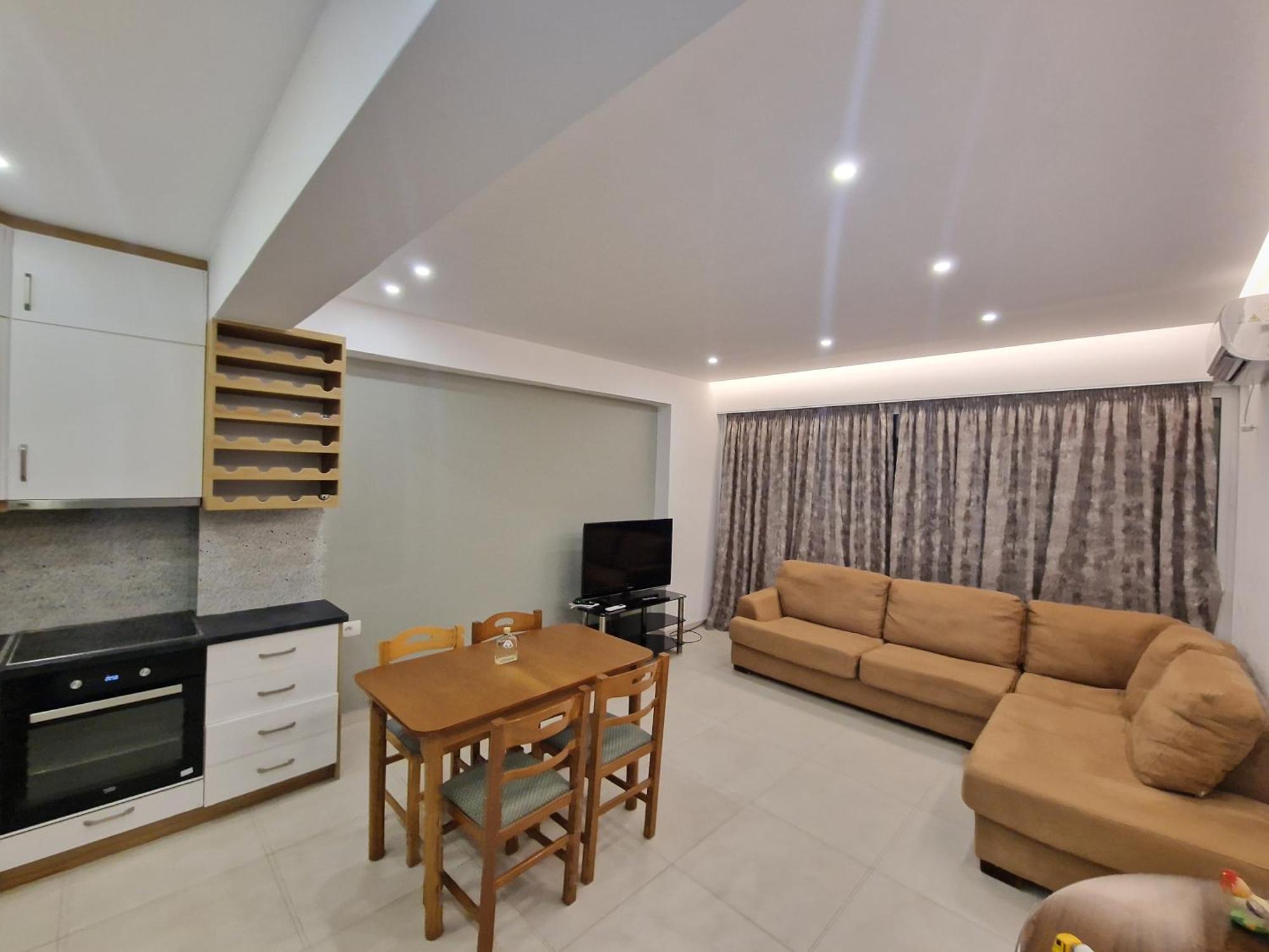 Beachfront Apartment Sarandë エクステリア 写真