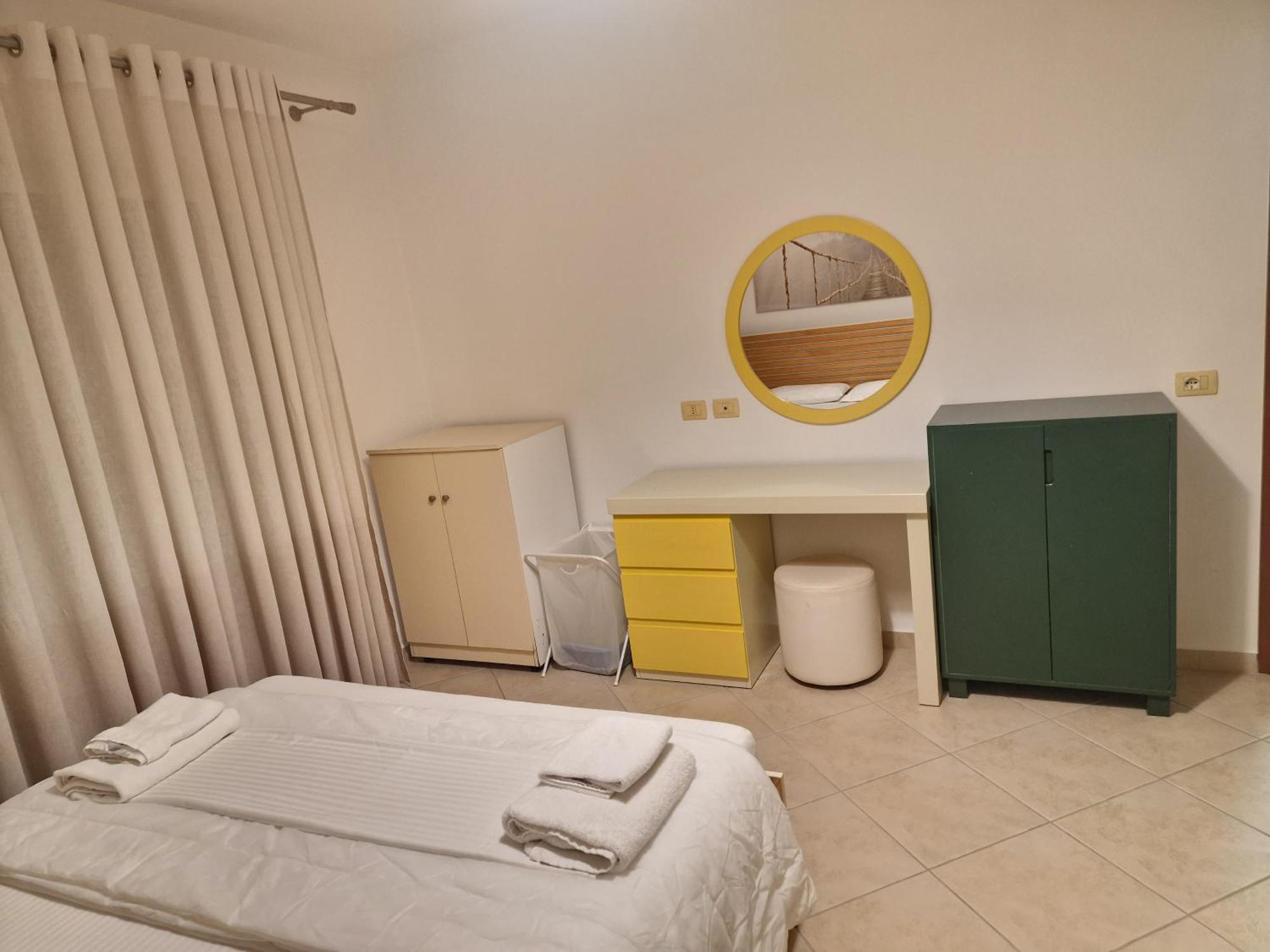 Beachfront Apartment Sarandë エクステリア 写真